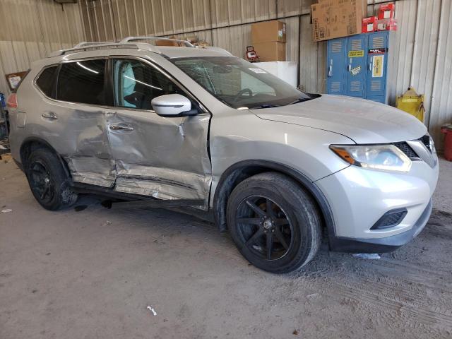 KNMAT2MT1GP633586 - 2016 NISSAN ROGUE S SILVER photo 4