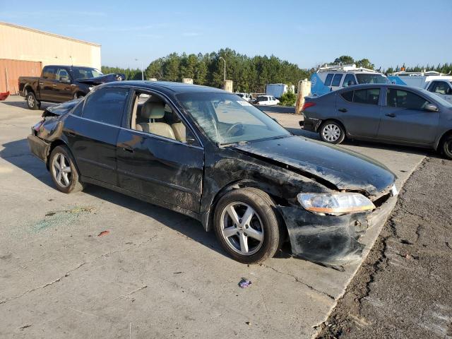 1HGCG1653YA041182 - 2000 HONDA ACCORD EX BLACK photo 4