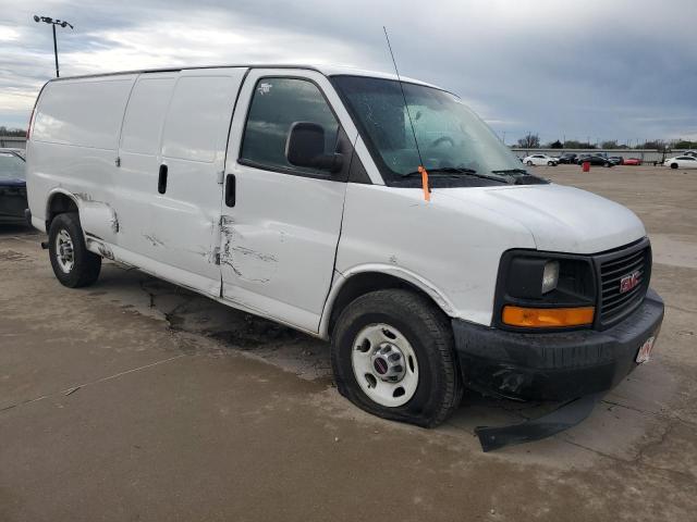 1GTW7BFF1H1328658 - 2017 GMC SAVANA G2500 WHITE photo 4