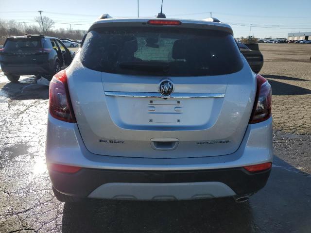 KL4CJASB3JB635292 - 2018 BUICK ENCORE PREFERRED SILVER photo 6