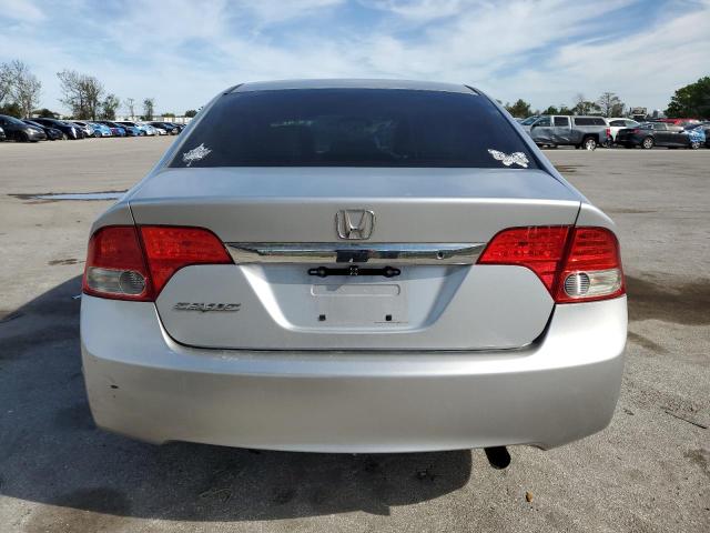 2HGFA16519H305971 - 2009 HONDA CIVIC LX SILVER photo 6