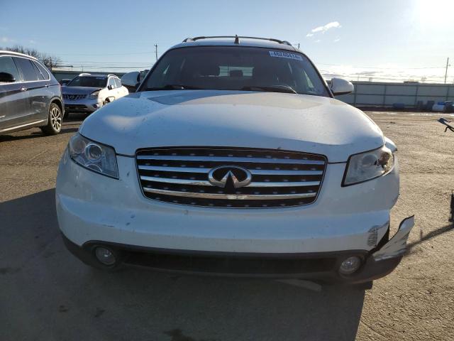 JNRAS08W95X217004 - 2005 INFINITI FX35 WHITE photo 5