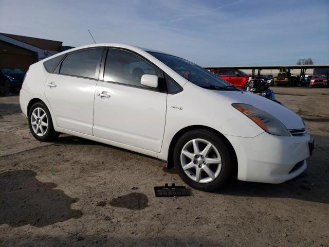 JTDKB20U983430878 - 2008 TOYOTA PRIUS WHITE photo 4