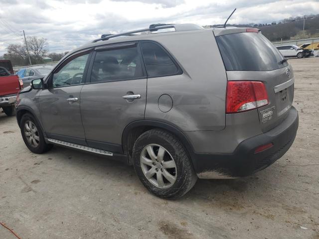 5XYKT4A62CG259923 - 2012 KIA SORENTO BASE GRAY photo 2