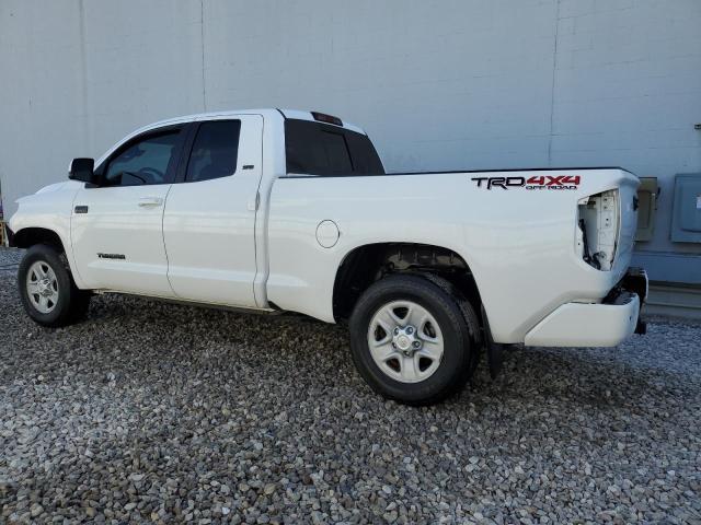 5TFUY5F17KX784548 - 2019 TOYOTA TUNDRA DOUBLE CAB SR/SR5 WHITE photo 2