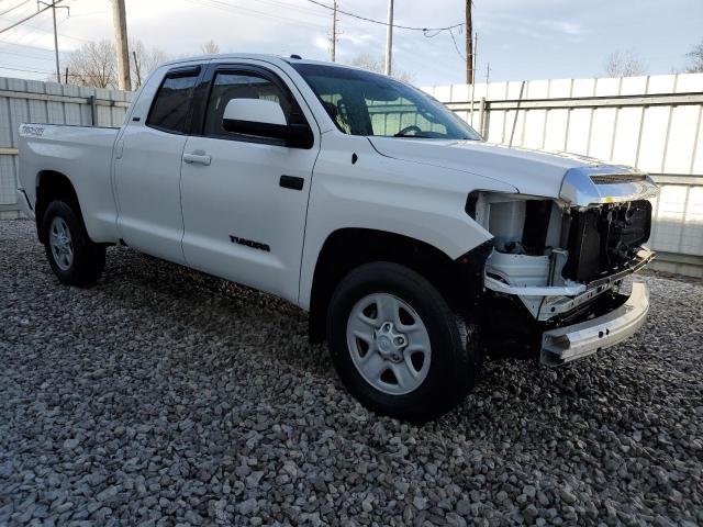 5TFUY5F17KX784548 - 2019 TOYOTA TUNDRA DOUBLE CAB SR/SR5 WHITE photo 4