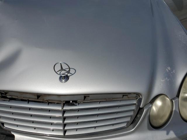 WDBUH65J44A379808 - 2004 MERCEDES-BENZ E 320 SILVER photo 11