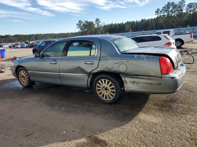 1LNHM81W54Y652818 - 2004 LINCOLN TOWN CAR EXECUTIVE Silber Foto 2