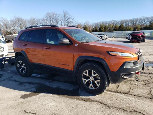 1C4PJMBS6FW728719 - 2015 JEEP CHEROKEE TRAILHAWK ORANGE photo 4