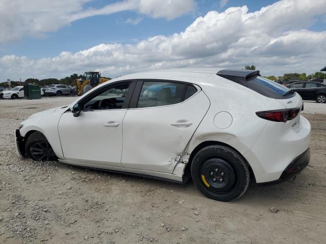 JM1BPAJM8K1136935 - 2019 MAZDA 3 WHITE photo 2