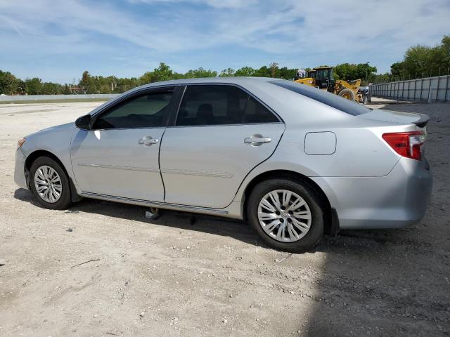 4T4BF1FK5DR280066 - 2013 TOYOTA CAMRY L SILVER photo 2