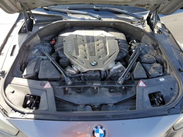 WBASN4C52BC209800 - 2011 BMW 550 GT GRAY photo 12