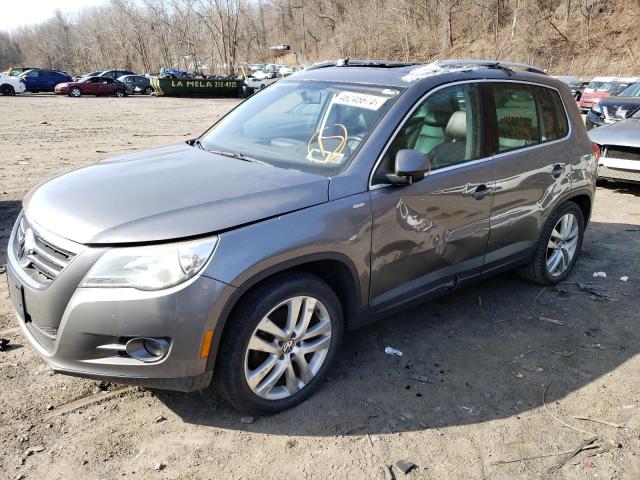 WVGAV7AX1AW515626 - 2010 VOLKSWAGEN TIGUAN S GRAY photo 1