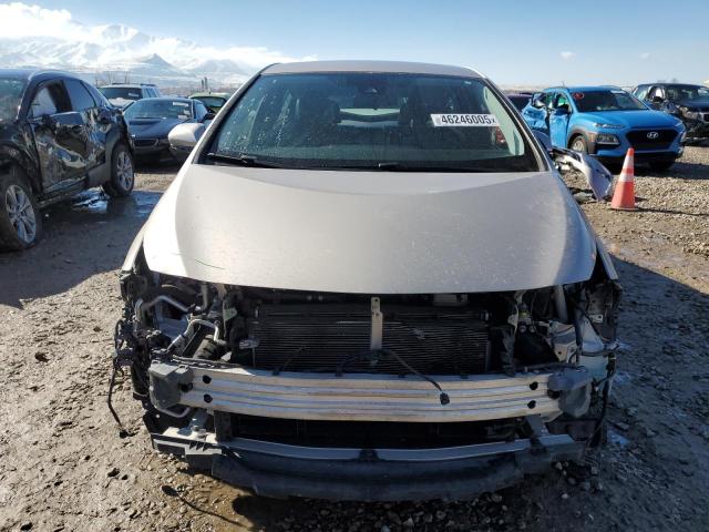 JTDKARFP8H3021915 - 2017 TOYOTA PRIUS PRIM ნაცრისფერი ფოტო 5