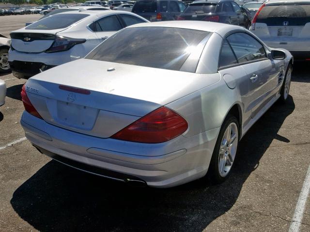 WDBSK75F46F115875 - 2006 MERCEDES-BENZ SL 500 SILVER photo 4