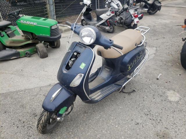 ZAPC386BX95009136 - 2009 VESPA LX 50 BLUE photo 2