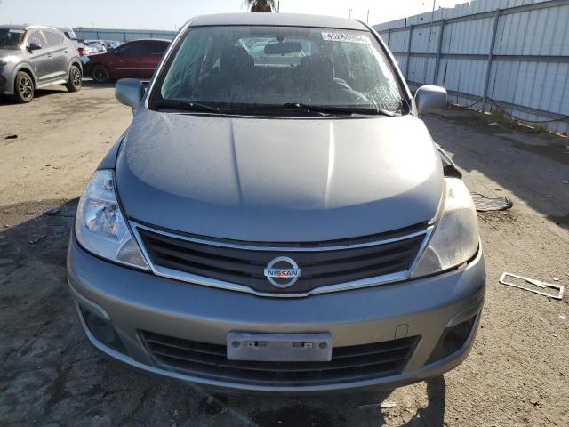 3N1BC13E69L477614 - 2009 NISSAN VERSA S SILVER photo 5