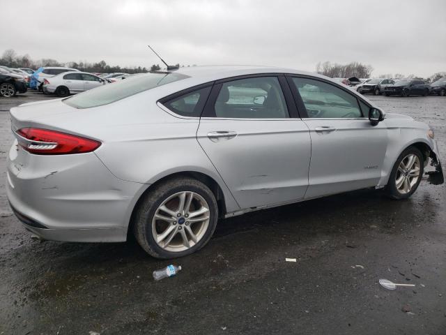 3FA6P0LU1JR147584 - 2018 FORD FUSION SE HYBRID SILVER photo 3