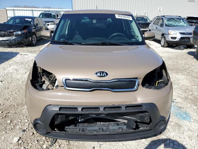 KNDJN2A25G7270120 - 2016 KIA SOUL TAN photo 5