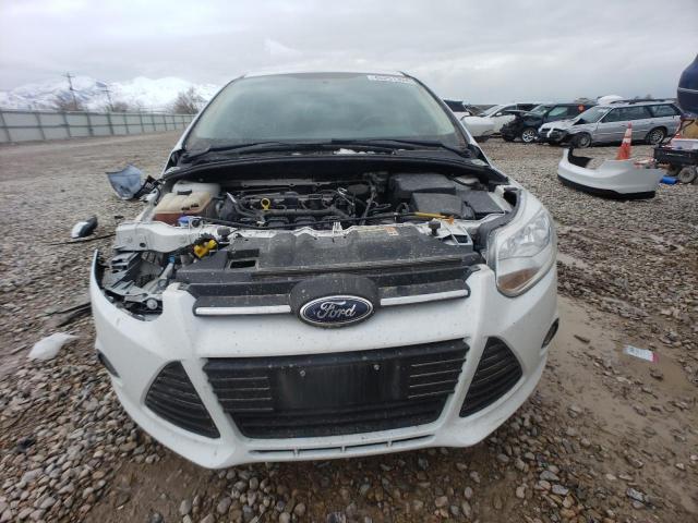 1FADP3F25DL124539 - 2013 FORD FOCUS SE WHITE photo 5