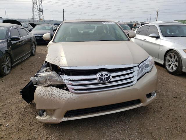 4T1BK3DB7BU391994 - 2011 TOYOTA AVALON BASE 棕色 照片 5