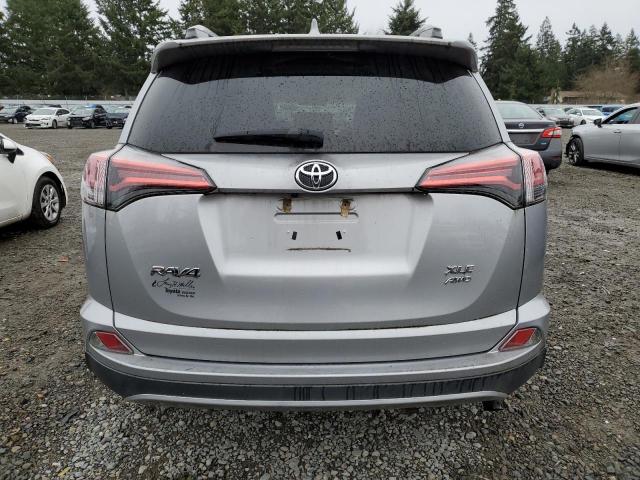 2T3RFREV6JW726697 - 2018 TOYOTA RAV4 ADVENTURE SILVER photo 6