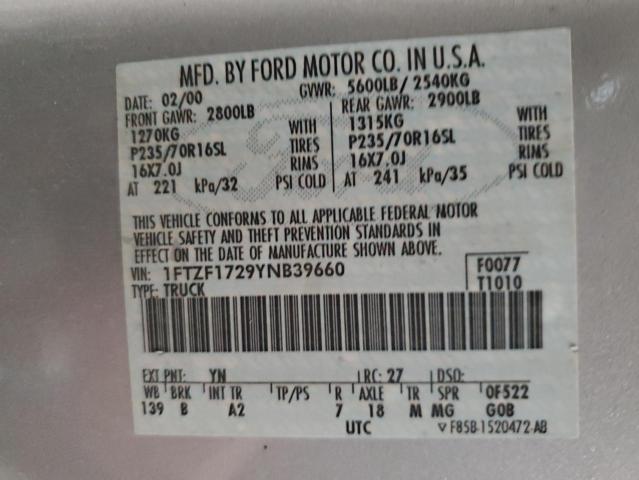 1FTZF1729YNB39660 - 2000 FORD F150 SILVER photo 12