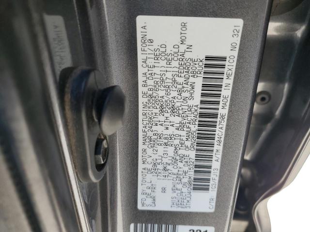 3TMJU4GN0BM115327 - 2011 TOYOTA TACOMA DOUBLE CAB PRERUNNER GRAY photo 12