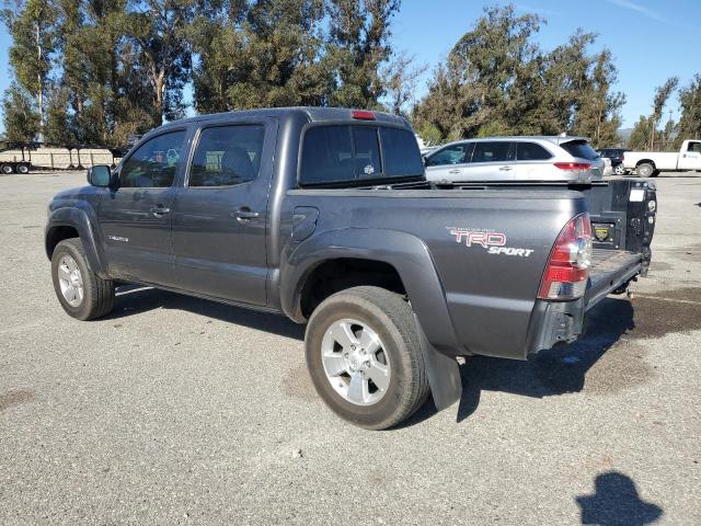 3TMJU4GN0BM115327 - 2011 TOYOTA TACOMA DOUBLE CAB PRERUNNER GRAY photo 2