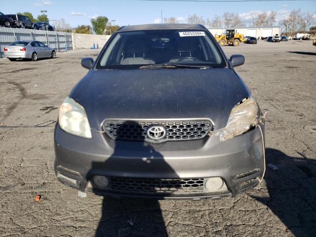 2T1KR32E04C274562 - 2004 TOYOTA COROLLA MA XR GRAY photo 5
