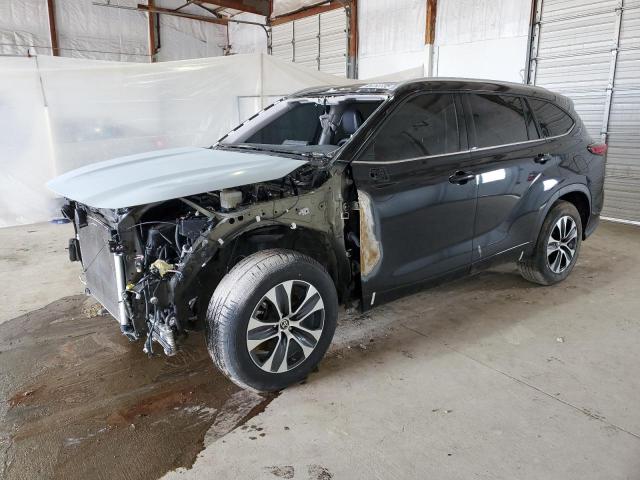 5TDGZRAH4NS544051 - 2022 TOYOTA HIGHLANDER XLE 黑色 照片 1