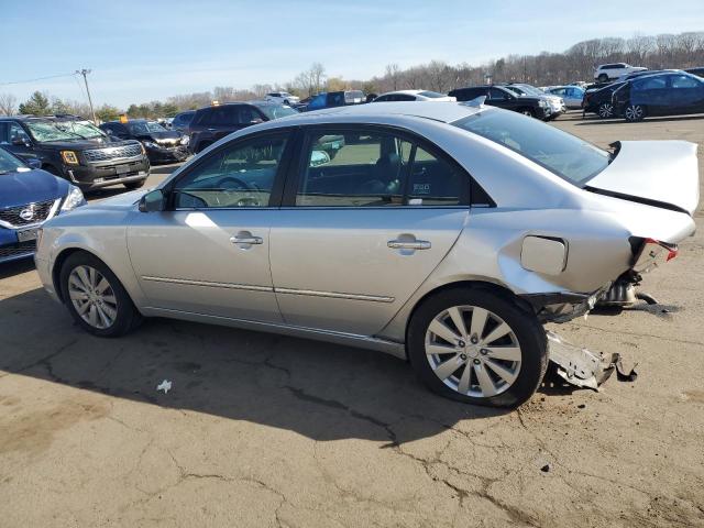 5NPEU46CX9H412185 - 2009 HYUNDAI SONATA SE SILVER photo 2