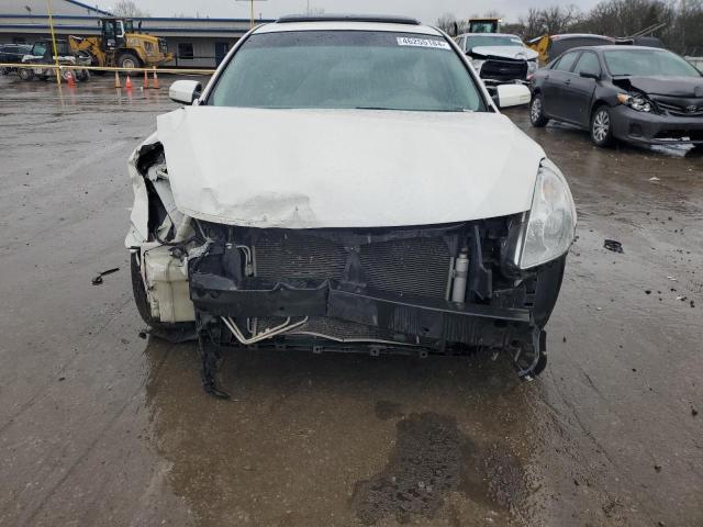 1N4BL2AP8BN450272 - 2011 NISSAN ALTIMA SR WHITE photo 5