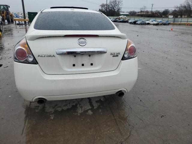 1N4BL2AP8BN450272 - 2011 NISSAN ALTIMA SR WHITE photo 6