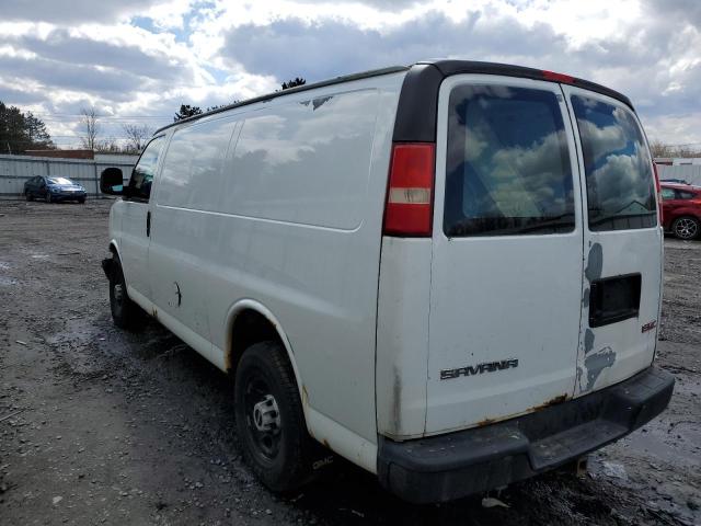 1GTGG25V971171439 - 2007 GMC SAVANA G2500 WHITE photo 2