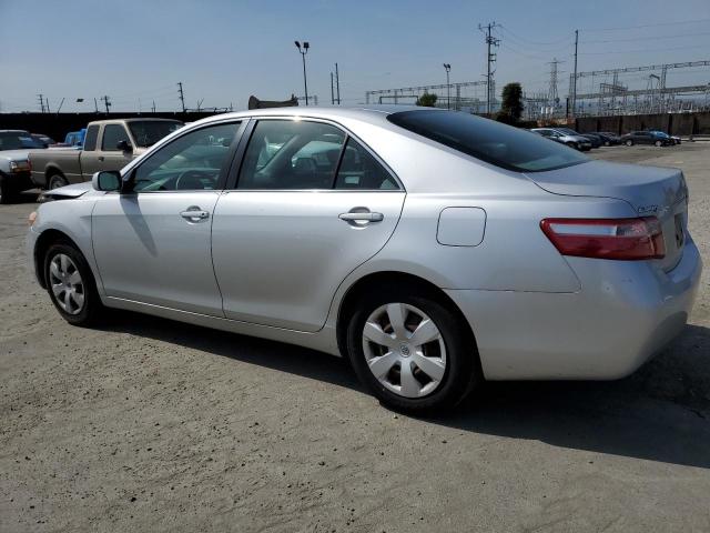 4T4BE46K28R039592 - 2008 TOYOTA CAMRY CE SILVER photo 2