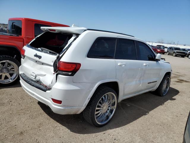 1C4RJEAG0HC823115 - 2017 JEEP GRAND CHER LAREDO WHITE photo 3