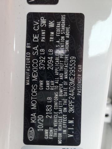 3KPF24AD3ME295539 - 2021 KIA FORTE FE WHITE photo 12