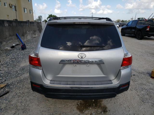 5TDZA3EH2CS018232 - 2012 TOYOTA HIGHLANDER BASE SILVER photo 6