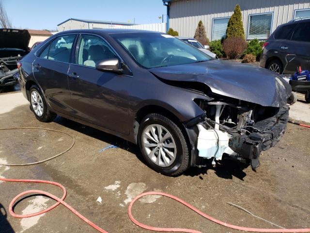 4T1BF1FK7FU023794 - 2015 TOYOTA CAMRY LE GRAY photo 4