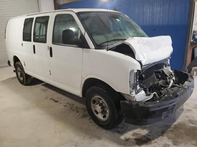 1GCWGAFP1M1309962 - 2021 CHEVROLET EXPRESS G2 WHITE photo 4