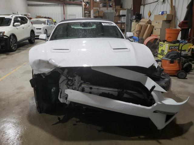 1FATP8UH4P5102671 - 2023 FORD MUSTANG WHITE photo 5