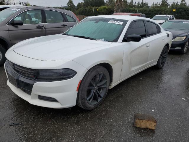 2C3CDXBG2JH297701 - 2018 DODGE CHARGER SXT WHITE photo 1