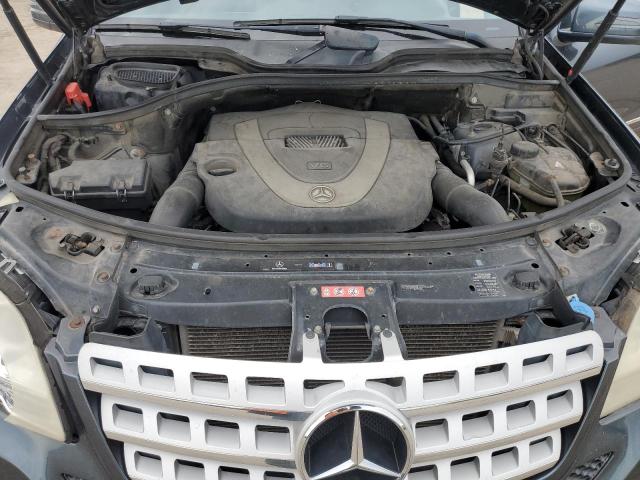 4JGBB8GB7BA640207 - 2011 MERCEDES-BENZ ML 350 4MATIC GRAY photo 11