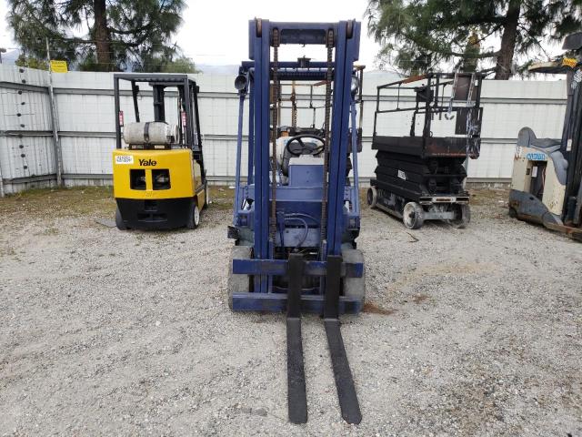 402711A - 2004 KOMATSU FORKLIFT BLUE photo 9