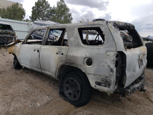 JTEBU5JR1J5581158 - 2018 TOYOTA 4RUNNER SR5/SR5 PREMIUM 白色 照片 2