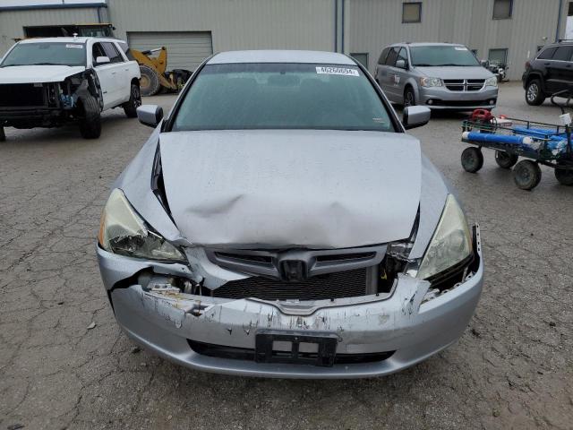 1HGCM55394A042444 - 2004 HONDA ACCORD LX SILVER photo 5