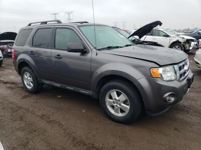 1FMCU0DGXBKA92052 - 2011 FORD ESCAPE XLT GRAY photo 4