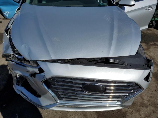 5NPE24AF4JH632451 - 2018 HYUNDAI SONATA SE SILVER photo 11