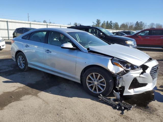 5NPE24AF4JH632451 - 2018 HYUNDAI SONATA SE SILVER photo 4